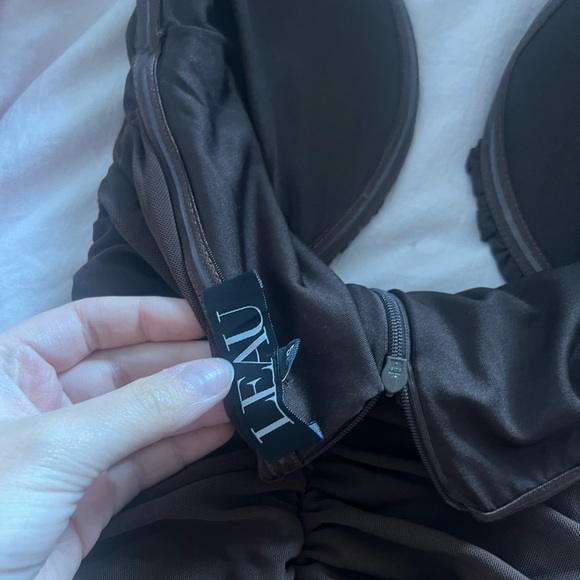 L’Eau deep cutout dress - Picture 3 of 4